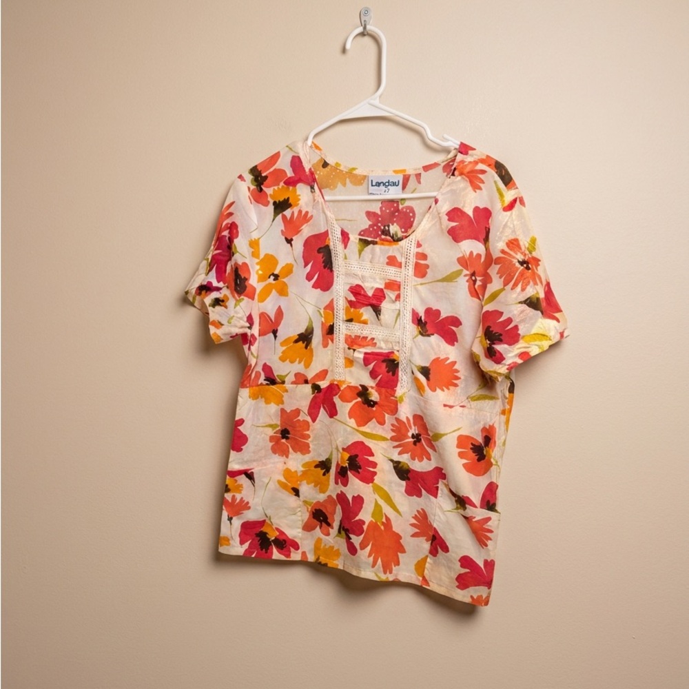 Landau Floral Scrub Top - Red and Orange